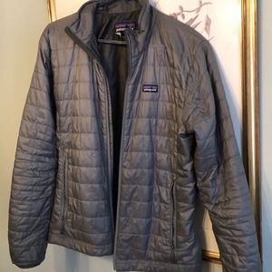 Light gray men’s Patagonia down jacket